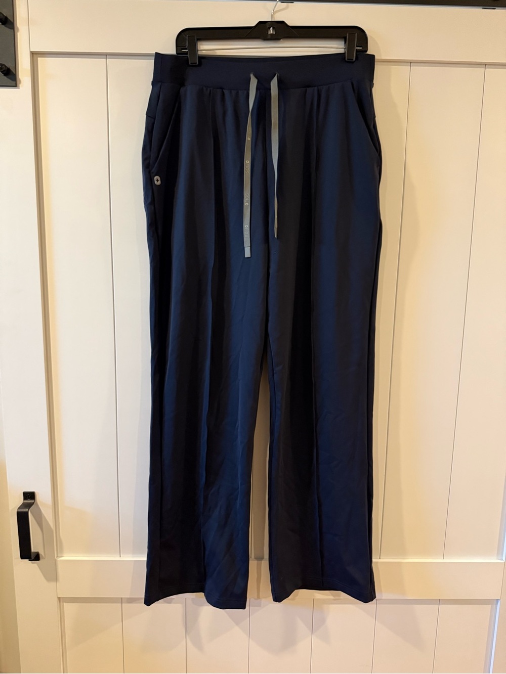 Figs Navy Wide-Leg Pull-On scrubs